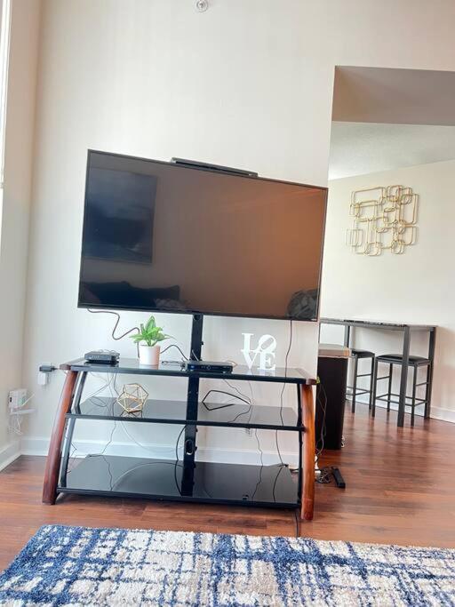 Luxury Apt 3 Mins To Dt Tampa -Pool-Gym-Balcony Экстерьер фото